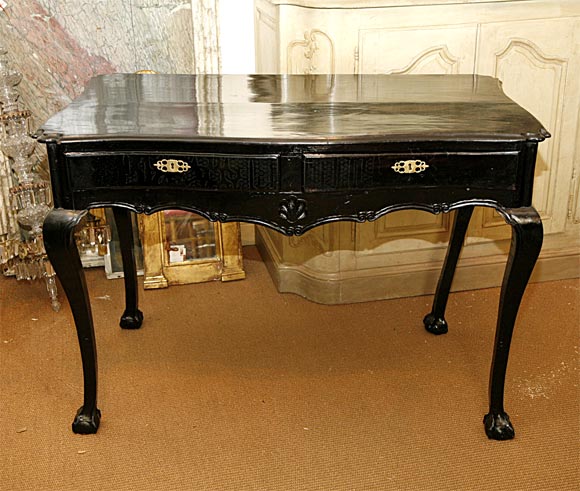 LOUIS XV HUNT TABLE WITH TWO DRAWERS