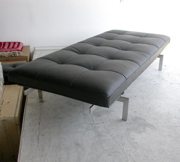 "PK-80" Day-Bed by Poul Kjaerholm