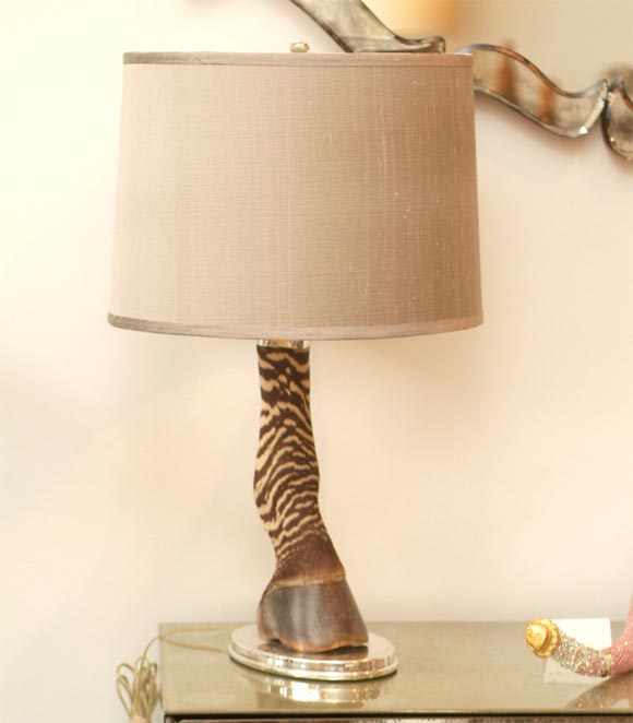 leg lamp gif