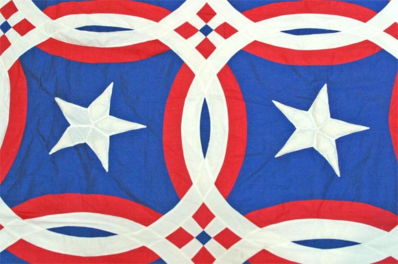Patriotic Red & White and Blue Traputto Star Quilt
