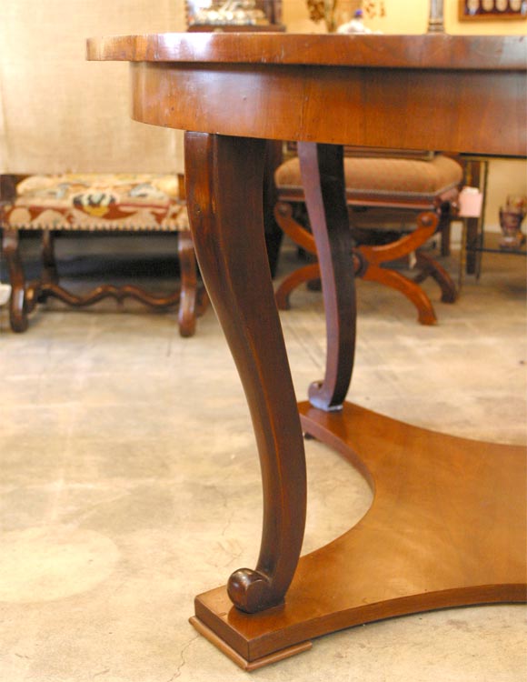 Center entrance table