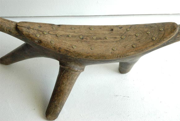 Three-Legged Dinka Head-Rest / Stool 2