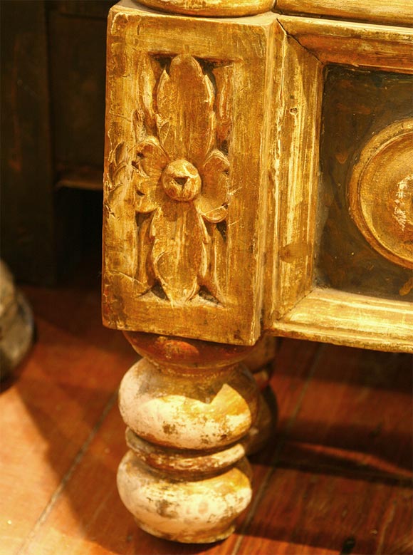 Italian Exceptional 18th c. Venetian Bed