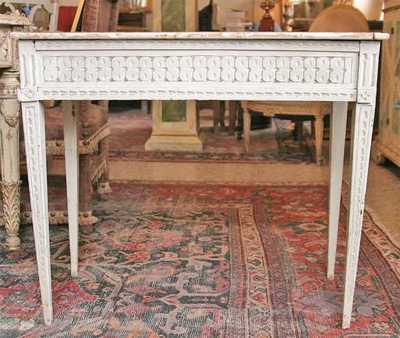 Spieltisch im Louis XVI-Stil (Rokoko) im Angebot