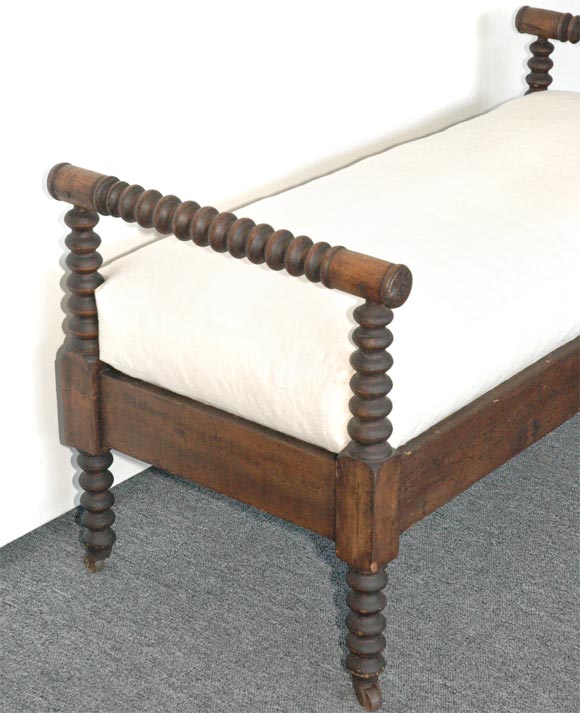 19th Century 19THC SPINDLE DAY BED/SMALL SCALE WITH LINEN SEAT CUSHION