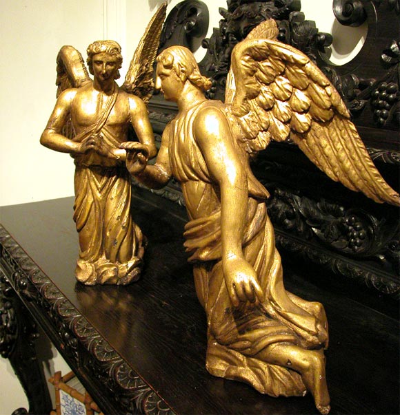 Italian Pair of Carved Gilt Wood Angels