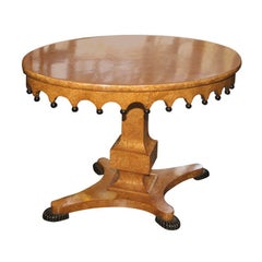 19th Century Biedermeier Style Oval Center Table of Amboyna Wood