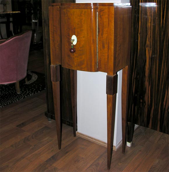 A French Art Deco jewelry cabinet after Jacques-Émile Ruhlmann.