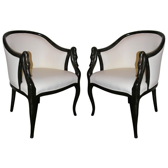 Pair of Swan Chairs in White Leather and Wood