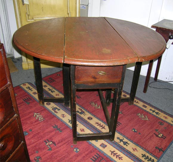 Antique Red Painted Gateleg Swedish Table
