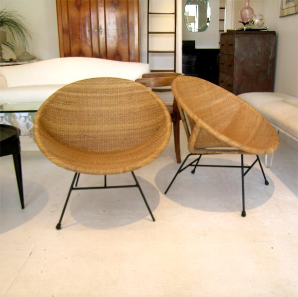 Wicker basket chairs with steel base