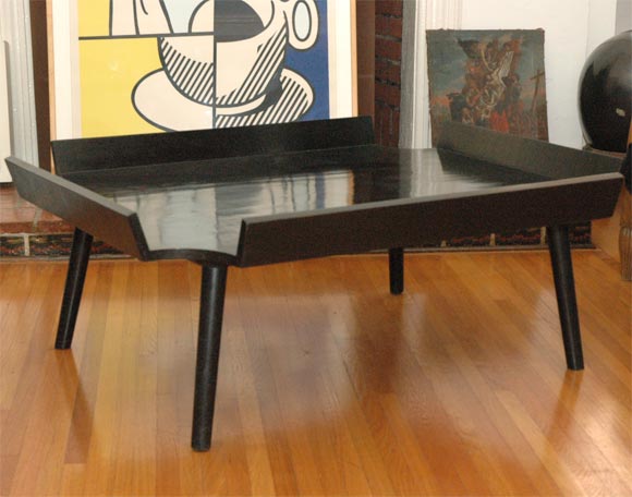 LACQUARD COFFEE TABLE