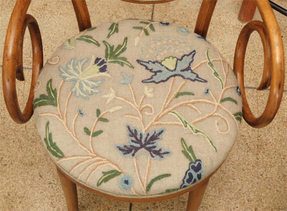 Mid-20th Century Set of 6 Bentwood Thonet Parlor Chairs