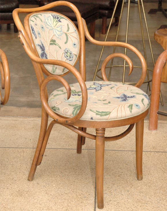 Set of 6 Bentwood Thonet Parlor Chairs 1