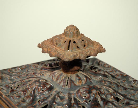 Ceramic Salamandra c. 1910 1