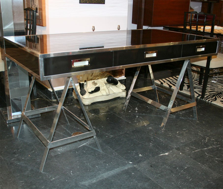 ALBRIZZI TRESTLE DESK