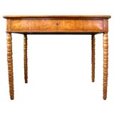 Directoire Maple Bureau Plat