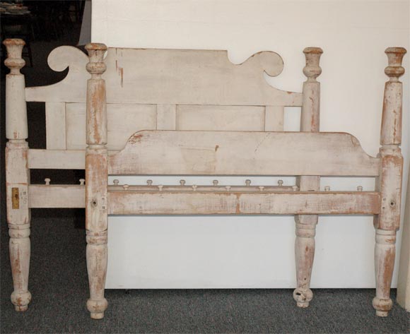 19THC ORIGINAL CHALKY WHITE OVER RED PAINTED BED WITH MATTRESS