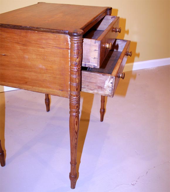 19th Century American Pine Table For Sale