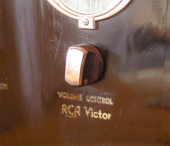 20th Century Art Deco Radio RCA - John Vassos 1939
