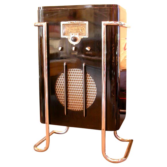 Art Deco Radio RCA - John Vassos 1939