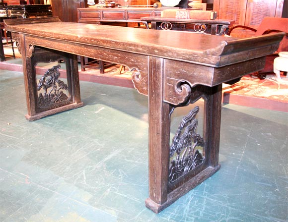 Ming Dynasty Ironwood Lingzhi Motif Altar