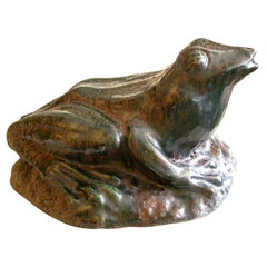 Glazed Pottery Garden Frog Fountain