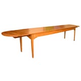 Vigernon Table
