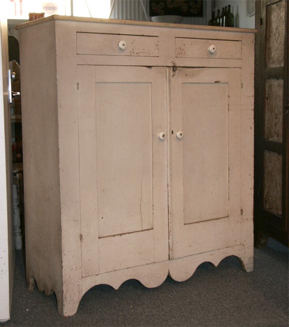 19THC ORIGINAL CREAMY-WHITE PAINTED JELLY CUPBOARD FROM PENNSYLVANIA-GREAT FORM WITH SCALLOPED CUT OUTS AND ORIGINAL HARDWARE