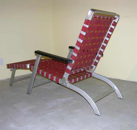 20ième siècle Original S.S. États-Unis Chaise longue
