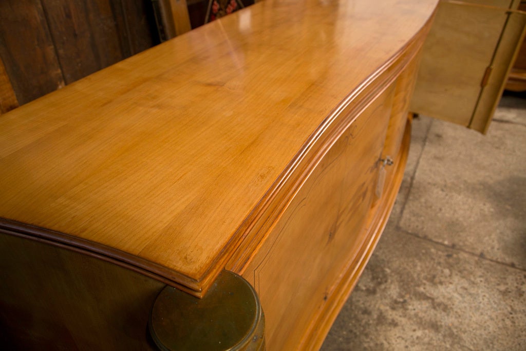 Buffet francese in stile Leleu con intarsio in legno satinato e montato in bronzo in vendita 3