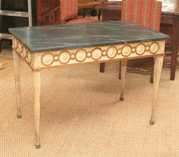 Circolo Console Table