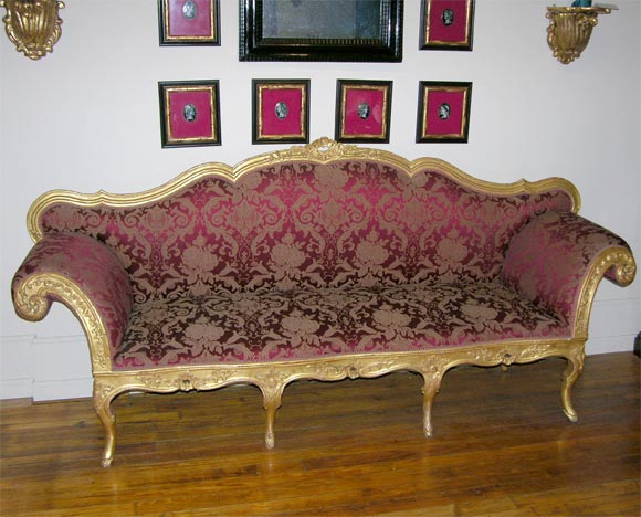 Italian giltwood settee in Baroque style