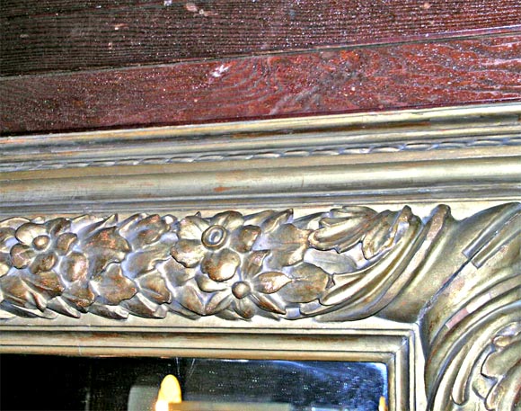 Large Deeply Carved Gilt Italian Wood Mirror For Sale 2