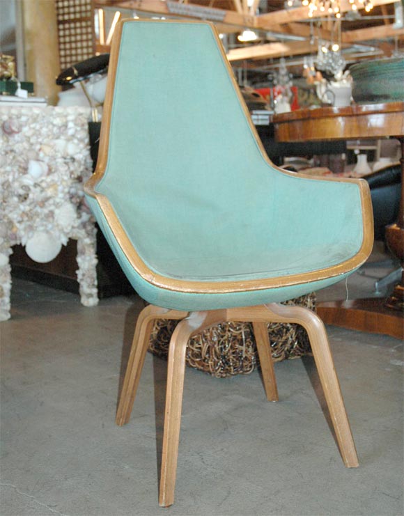 Pair of Arne Jacobsen Giraffe chairs in original green fabric from the SAS hotel.