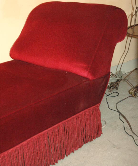 French Recamier sofa For Sale