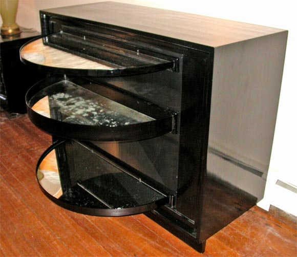 Black Lacquered Rotating Bar