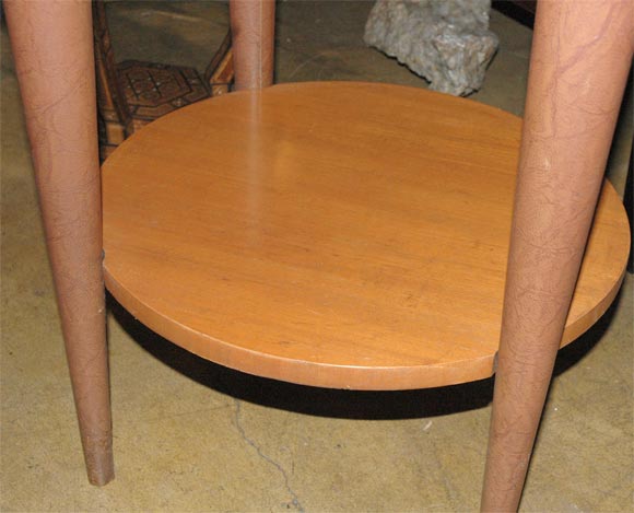 Mid-20th Century Occasional table by Gilbert Rohde for Herman Miller.