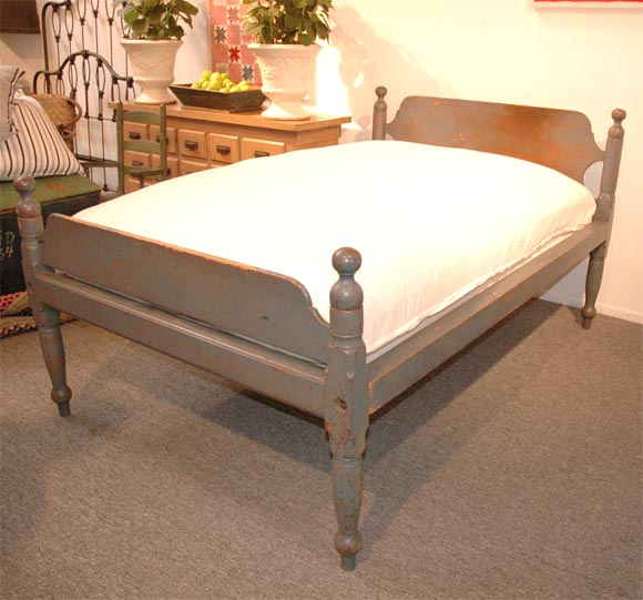 19THC ORIGINAL BLUE PAINTED 3/4 BED