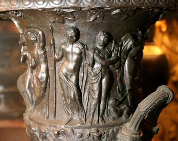 French Very Good 19th Century Grand Tour Bronze Urn For Sale