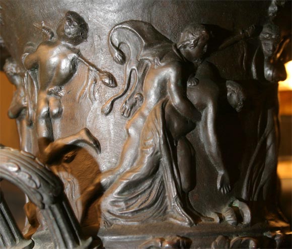 Ottima urna in bronzo Grand Tour del XIX secolo in vendita 5