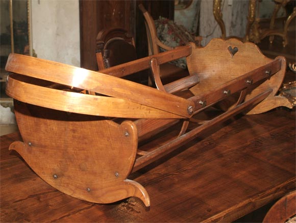 19th Century French Wooden  Cradle 2