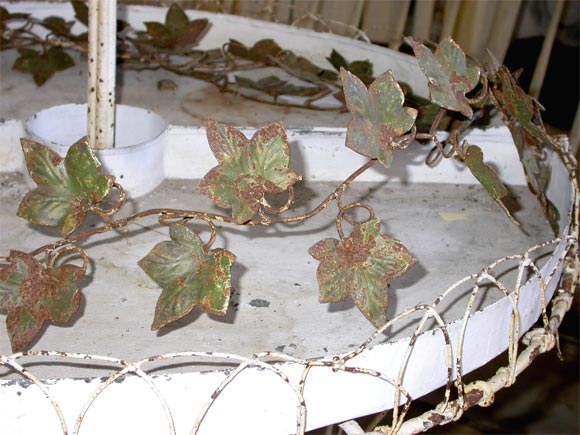 Victorian Wire Plant Stand 1