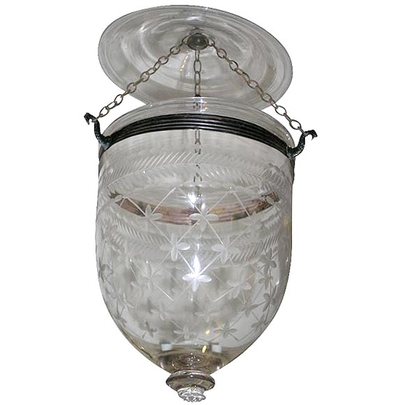 8" diameter crisscross star etched belljar lantern For Sale