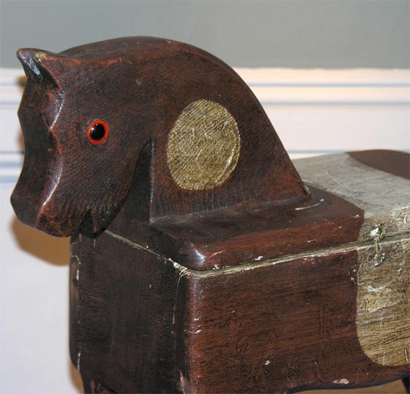 Horse-box by Guy Taplin