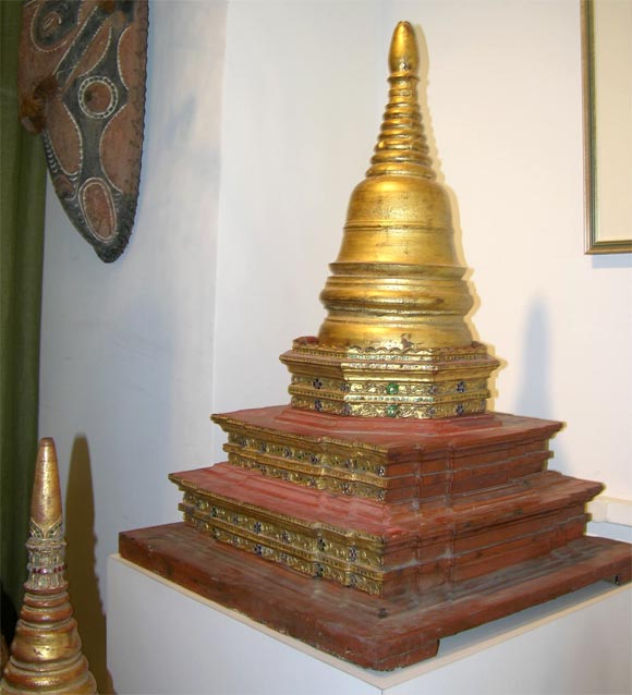 Burmese and Thai Stupa Models. 4