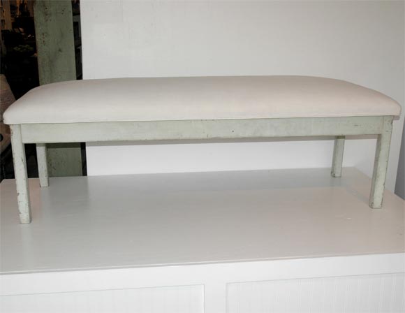 19THC DAY BED/BENCH WITH HOMSPUN LINEN  TOP