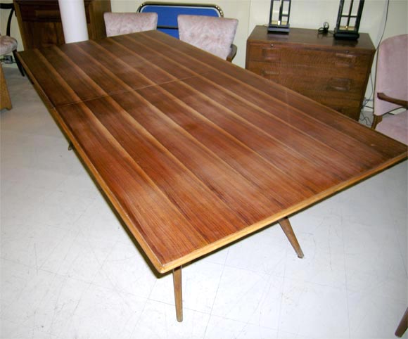 Rosewood dining table by Vladimir Kagan 3