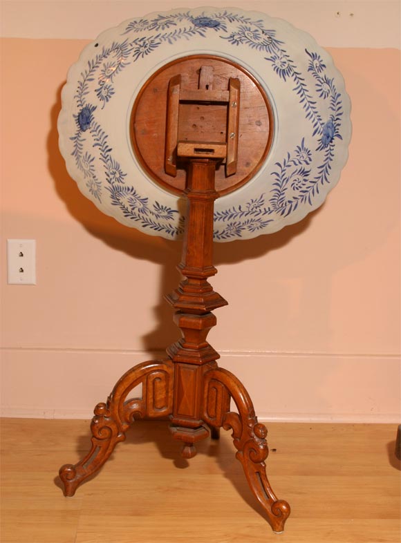 Japanese Imari Pedestal Table For Sale