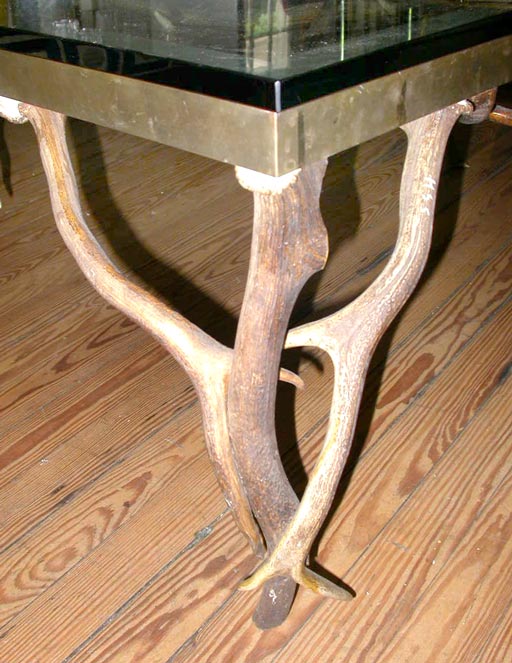 Adirondack Antler Table In Excellent Condition In Bridgehampton, NY